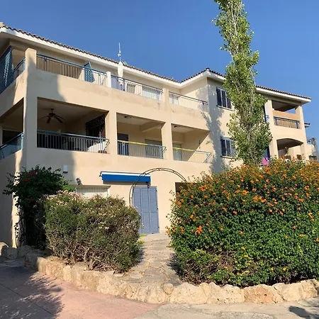 Paradise Gardens 3 - Superb 1 Bed Apartment *