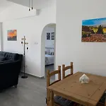 Paradise Gardens 3 - Superb 1 Bed Πάφος