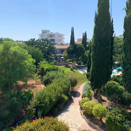 Paradise Gardens 3 - Superb 1 Bed *